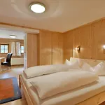 Ferienwohnungen-gaestehaus Altginzling Ginzling