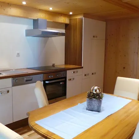 Ferienwohnungen-Gaestehaus Altginzling Ginzling