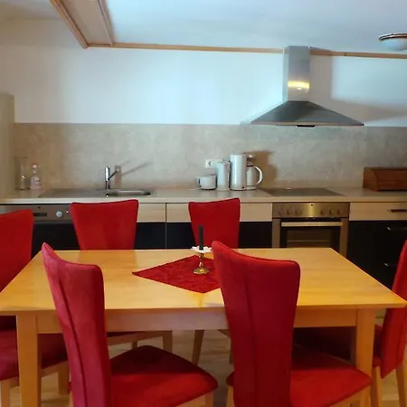Ferienwohnungen-Gaestehaus Altginzling 3* Ginzling