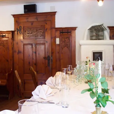 Ferienwohnungen-gaestehaus Altginzling ゲストハウス