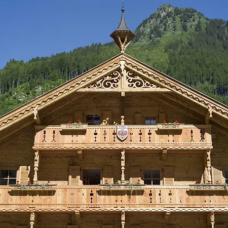 ゲストハウス Ferienwohnungen-gaestehaus Altginzling ギンツリング